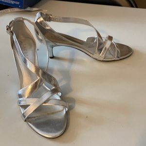 Ralph Lauren silver dress sandals shoes 9